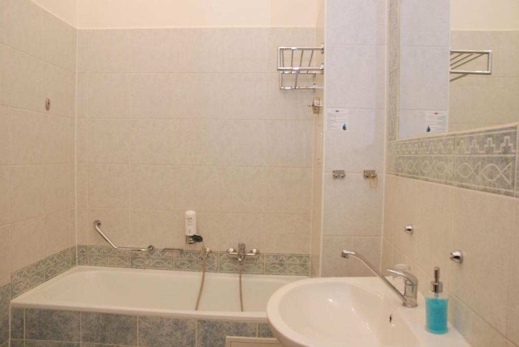 Hotel U Ruze Slavonice Cameră foto
